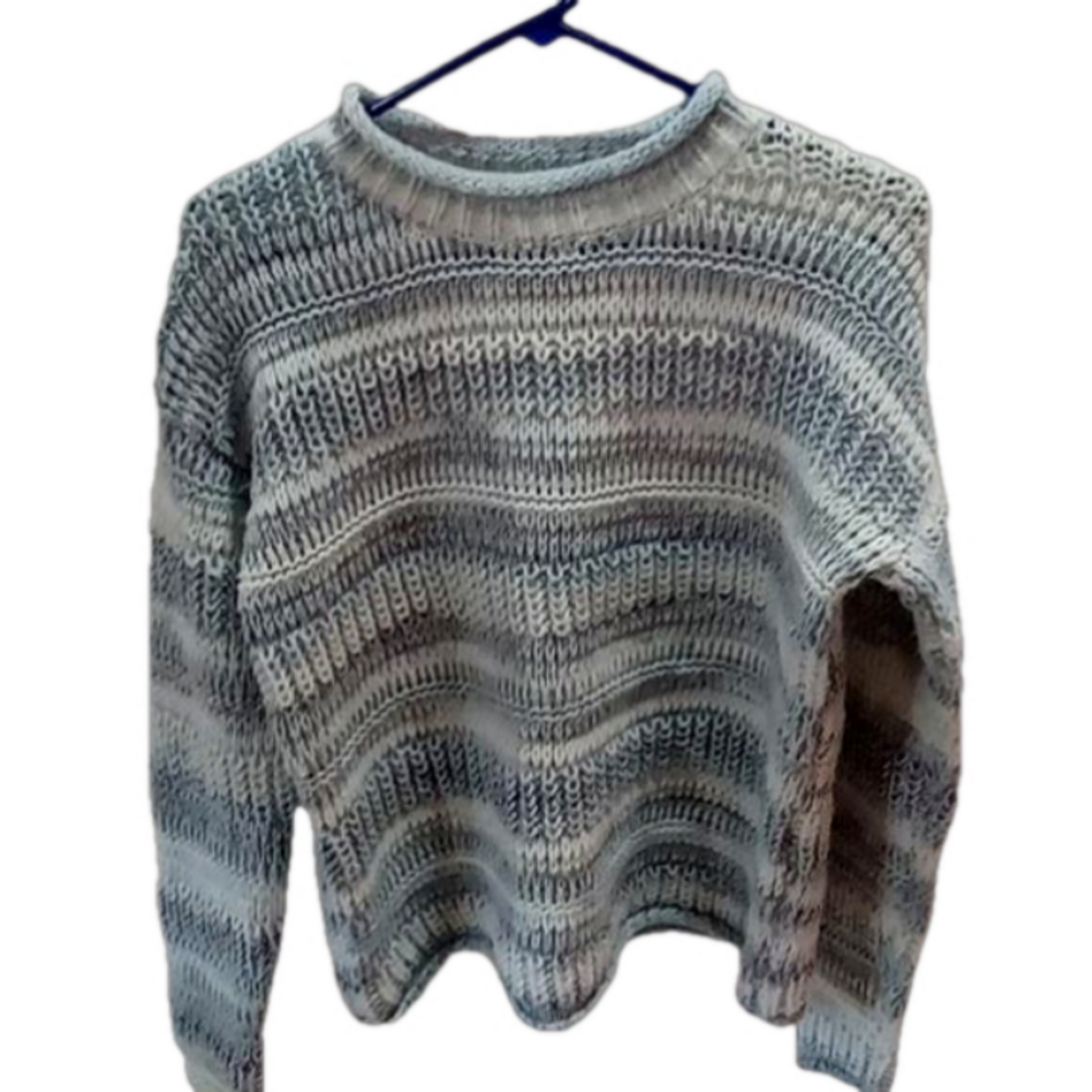 ( 259 )Time and Tru pullover blue combo knit sweater